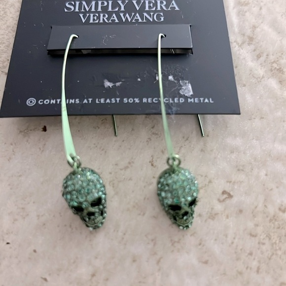 Simply Vera Vera Wang Skull Threaded Earrings Green Rhinestones - Picture 5 of 5